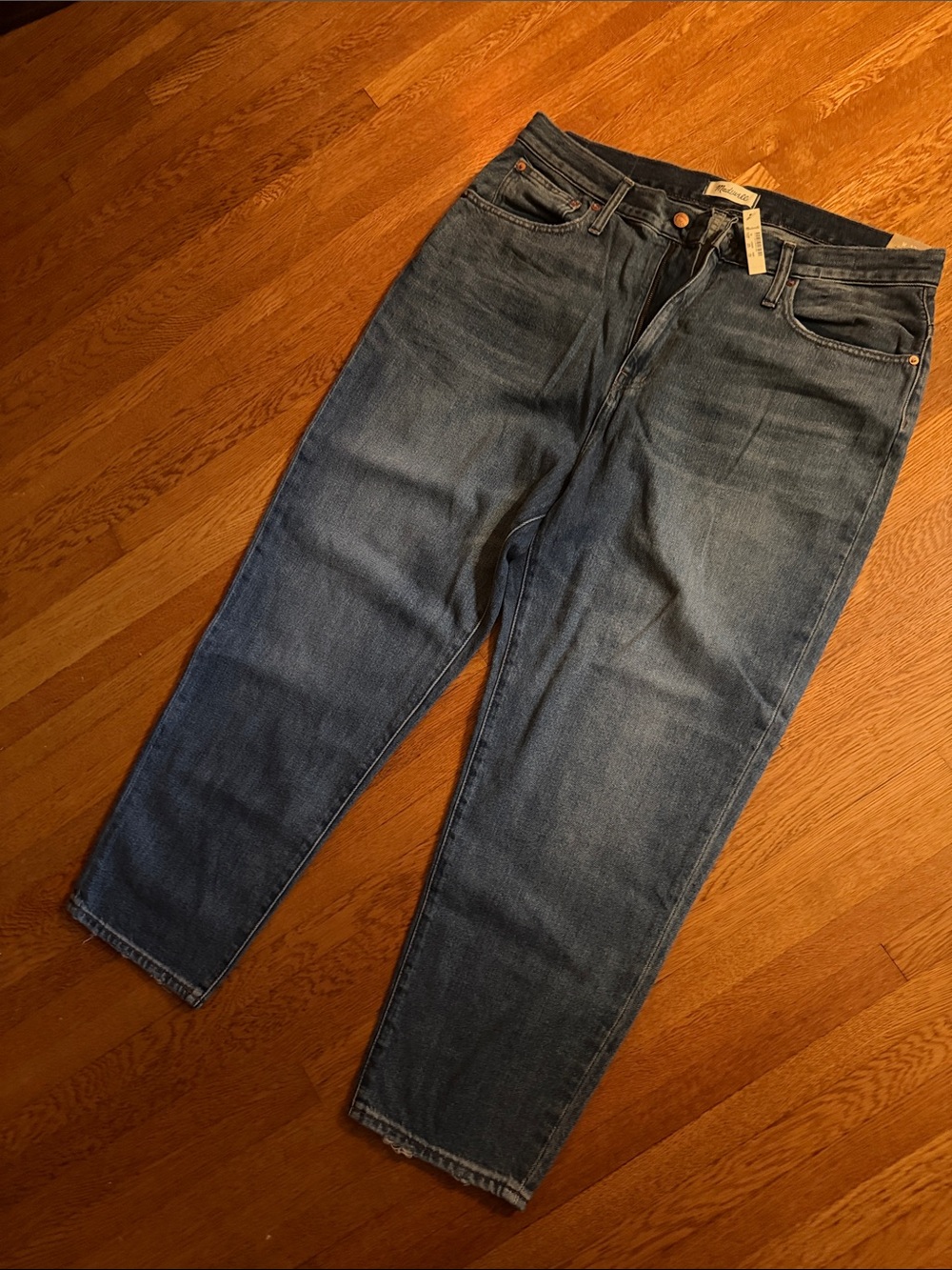 NWT Women’s size 33 Madewell TheMom Jeans
